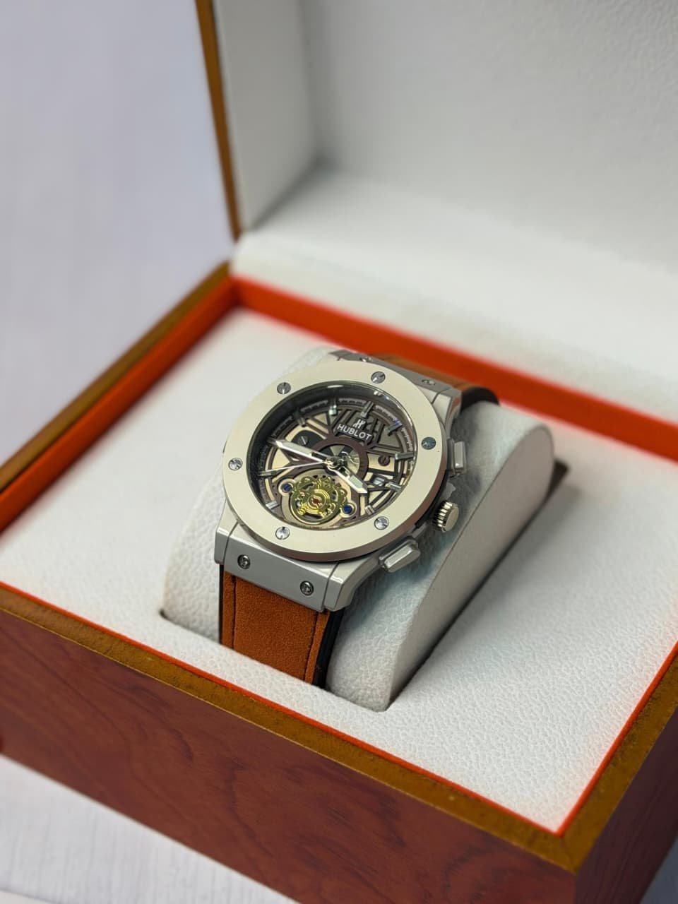 Hublot Classic Fusion Skeleton Tan Suede - THE AM Fine Timepieces
